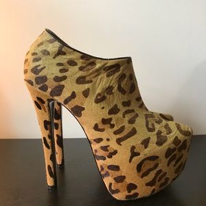 Bakers Platform Ankle Booties